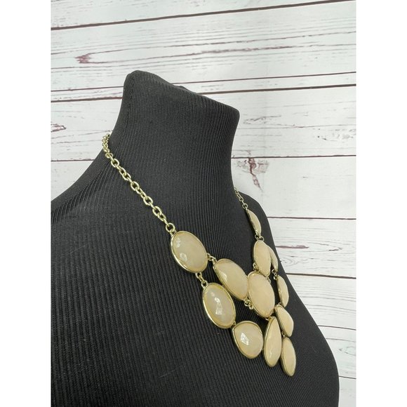 Vintage Peach‎ & Gold Toned Teardrop Statement Necklace - Picture 3 of 7